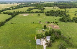 376 W State Highway Dd, Lamar, MO 64759