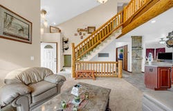 6991 NE 27th Avenue, Altoona, IA 50009