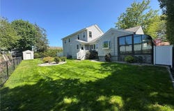 12 Monte Carmele Street, North Providence, RI 02904