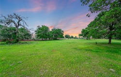 131 Still Forest DR, Cedar Creek, TX 78612