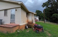 121 Lincoln Drive, Spartanburg, SC 29306