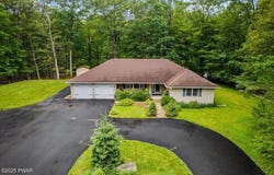 148 Doe Road, Bartonsville, PA 18321