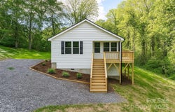 6 Meadows Town Road, Leicester, NC 28748