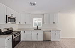 6713 N 56TH Avenue, Glendale, AZ 85301