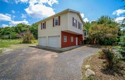 16949 Ravenna Road, Chagrin Falls, OH 44023