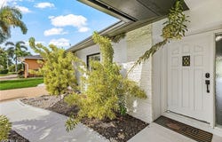 4614 SE 1st Place, Cape Coral, FL 33904