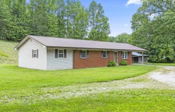 8594 Hwy 705, West Liberty, KY 41472