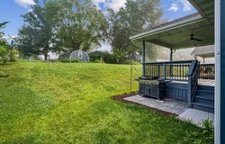 915 Prairie View Dr, WestBranch, IA 52358