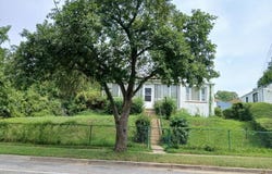 4900 LEROY GORHAM DR, CAPITOL HEIGHTS, MD 20743