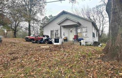 390 Curtis Road, Gurdon, AR 71743