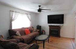 28 Savoy St, Billerica, MA 01862