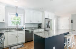 12 Linden Street, Hudson, NH 03051
