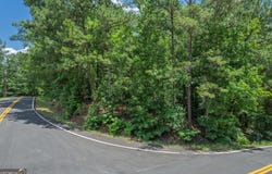 103 Hickory Hill, Milledgeville, GA 31061