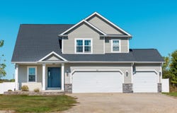 131 W Blackhawk Drive, Fort Atkinson, WI 53538