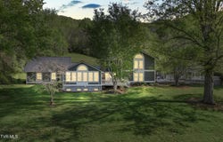 304 Tunnel Drive, Dryden, VA 24243