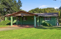 191 HOWES STREET, OAK HILL, FL 32759