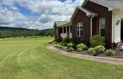 132 WOODS CREEK Rd, Hamilton, AL 35570