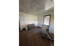 9823 Green Valley Drive, St Louis, MO 63136