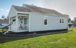 307 N 3rd Street, Chaffee, MO 63740