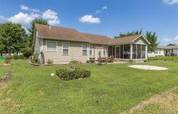 338 Autumn Chase Lane, Farmington, MO 63640