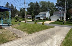 6350 Meadowbrook Road, Garfield Heights, OH 44125