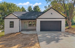332 Country Hill Drive, Somerset, KY 42503