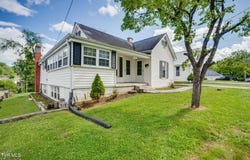 1507 Massachusetts Avenue, Bristol, VA 24201