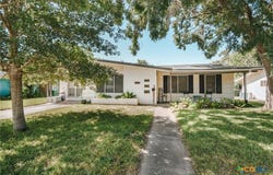 706 Fern Lane, Victoria, TX 77904