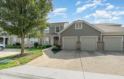 2111 Clareglen Drive, Crescent Springs, KY 41017