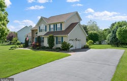 10 TANAGER LANE, ROBBINSVILLE, NJ 08691