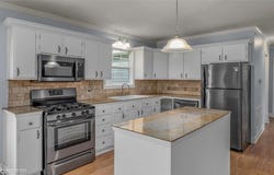 524 W Mckinley Avenue, Haughton, LA 71037
