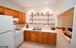 20 LINCOLN AVE, NORRISTOWN, PA 19401