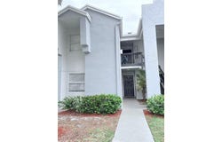 401 SW 113th Way, Pembroke Pines, FL 33025