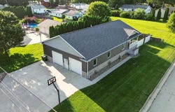 127 Doyle Avenue, Evansdale, IA 50707