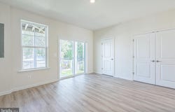 2 RIVERSIDE WHARF, CAMBRIDGE, MD 21613