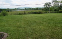 1312 Vineyard Court, Berea, KY 40403