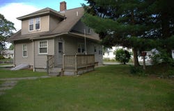 142 College St, Worcester, MA 01610