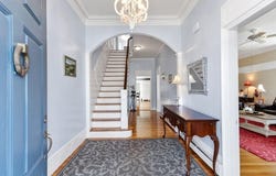 32 Lincoln Rd, Medford, MA 02155