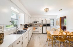 636 ROSSER AVE, WAYNESBORO, VA 22980