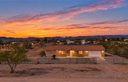 3593 N Maverick Road, Golden Valley, AZ 86413