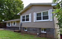 561 Robinson Drive, Loudon, TN 37774