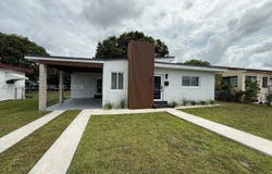 521 E 33rd St, Hialeah, FL 33013