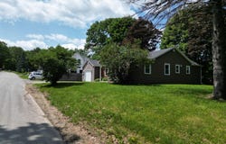 25 Ariel Street, Lincoln, ME 04457