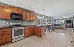 N6637 Juniper Rd, Elkhorn, WI 53121