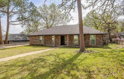 116 NE Rosamond Street, Burleson, TX 76028