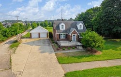 514 E Avon Road, Rochester Hills, MI 48307