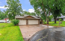 11444 Sumter Avenue N, Champlin, MN 55316
