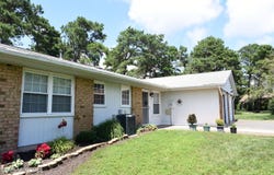8b Cambridge Circle, Manchester, NJ 08759