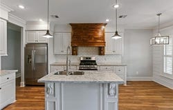 4514 Wilshire Lane, Sulphur, LA 70665
