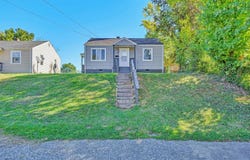 1323 Dudley St NW, Roanoke, VA 24017